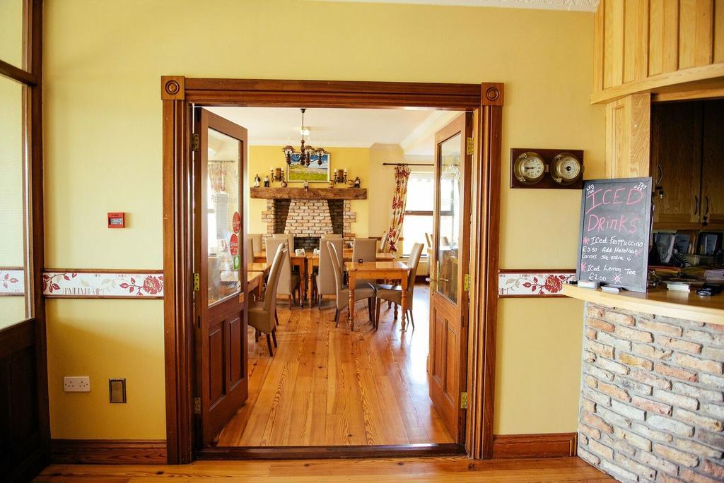 Pier House Bed & Breakfast